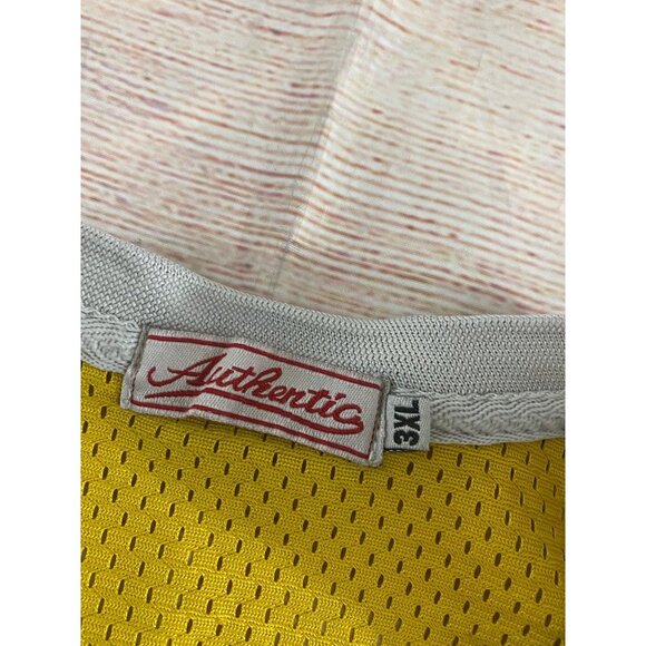 LA Lakers #32 Throwback Black Top Edition Jersey By Authentic Brand - 3XL - Picture 6 of 12